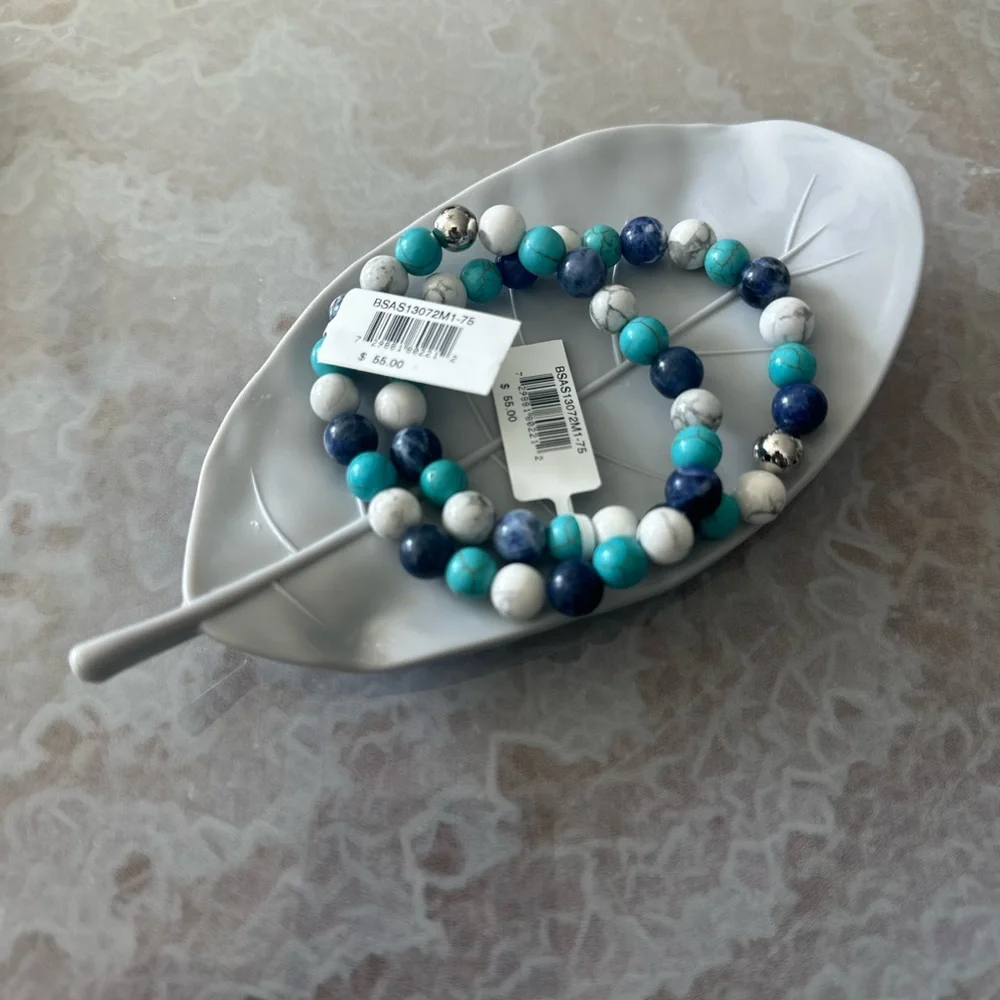 Decorative mini leaf shape tray for soap or jewelry